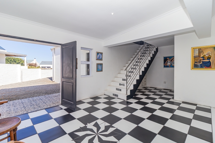 3 Bedroom Property for Sale in Grotto Bay Western Cape